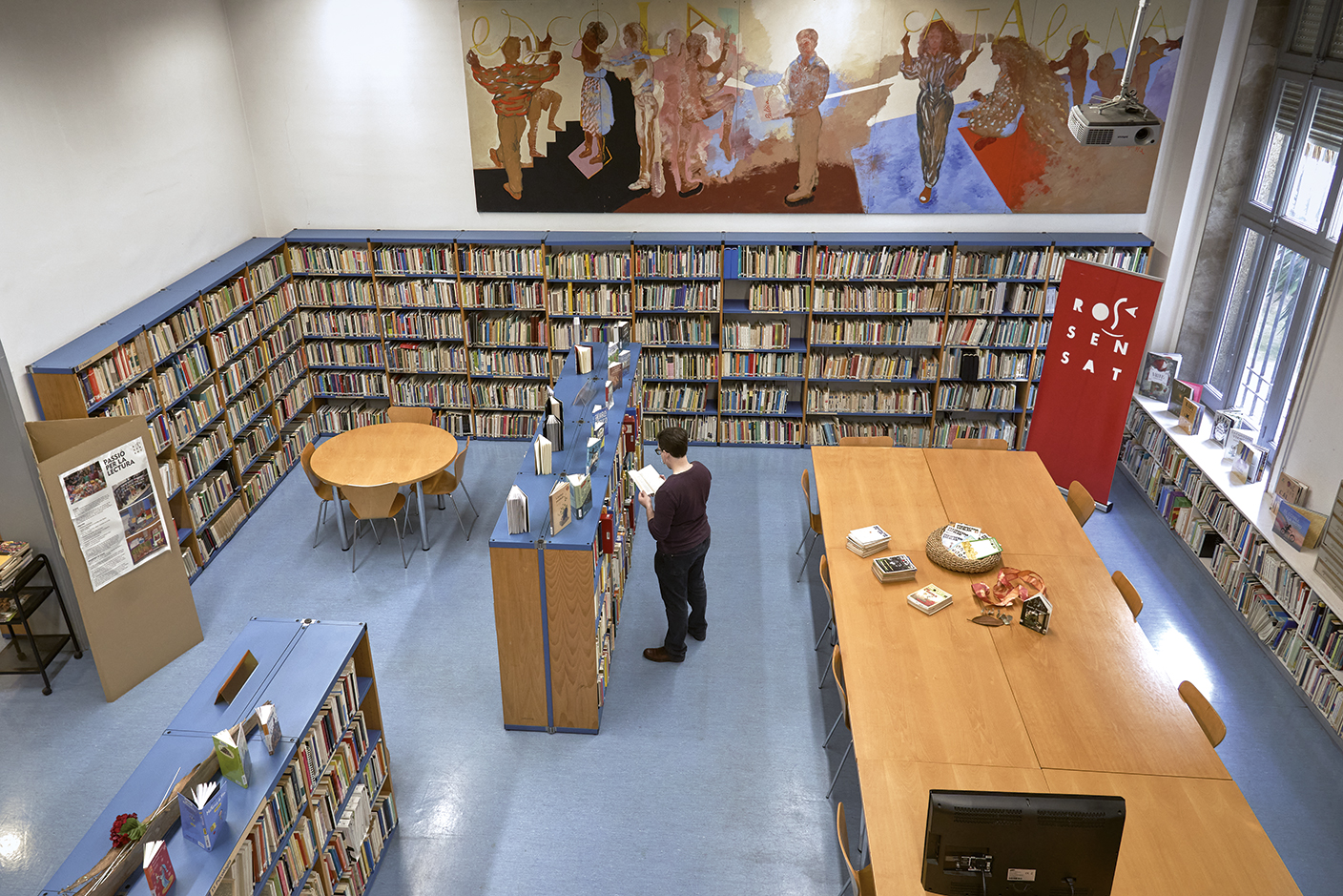 La Biblioteca estarà tancada el dimarts 23 d'abril. Ens veiem a la paradeta!