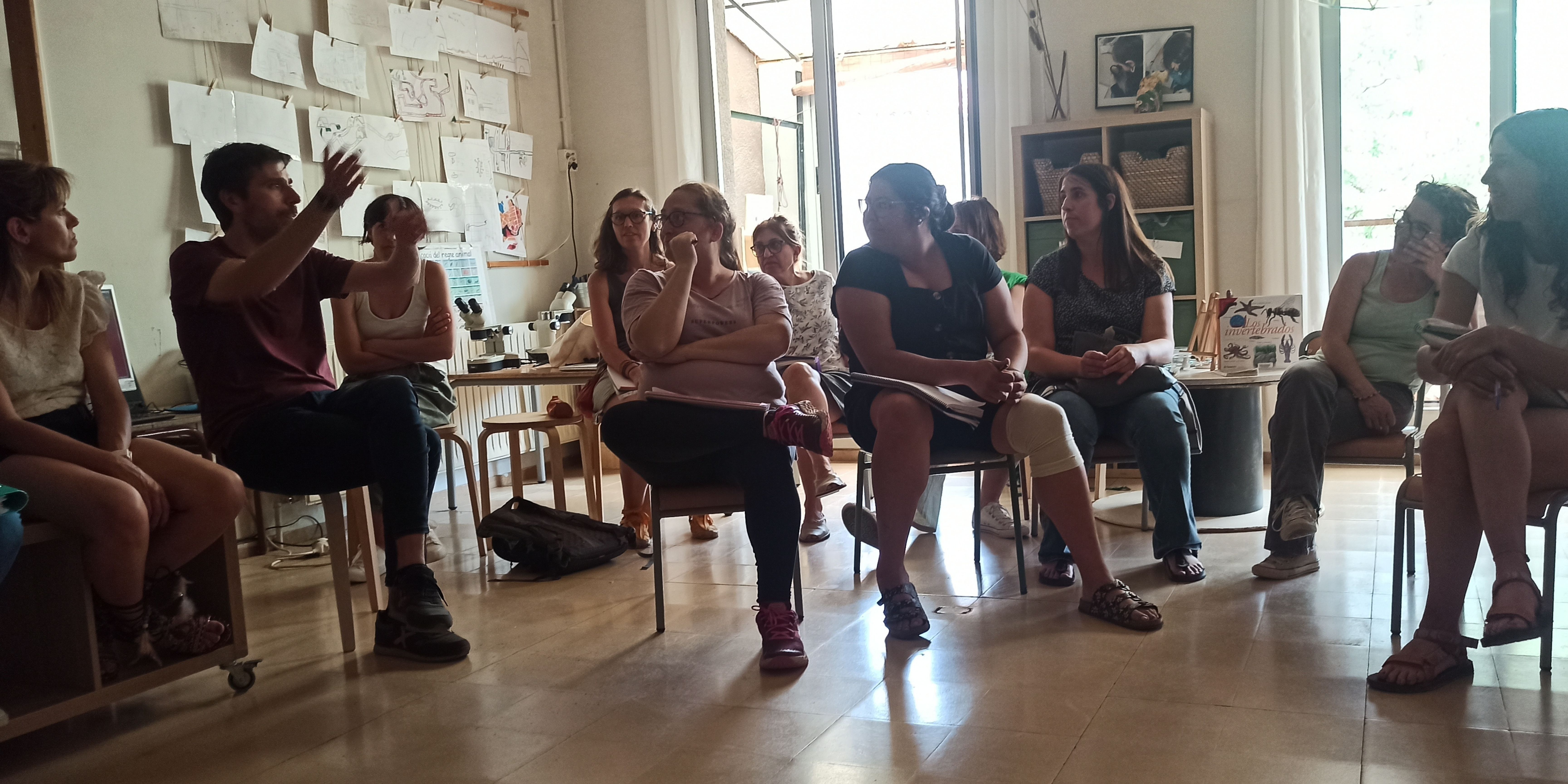 Cuidar o descuidar l’escola