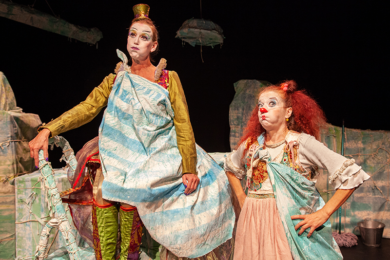 Estimada Escola: tens veus que no veus?