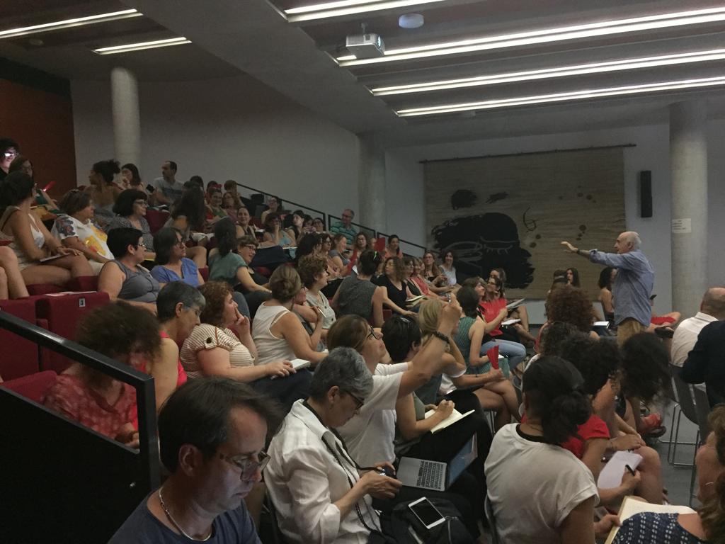 Aprendre amb sentit i globalment