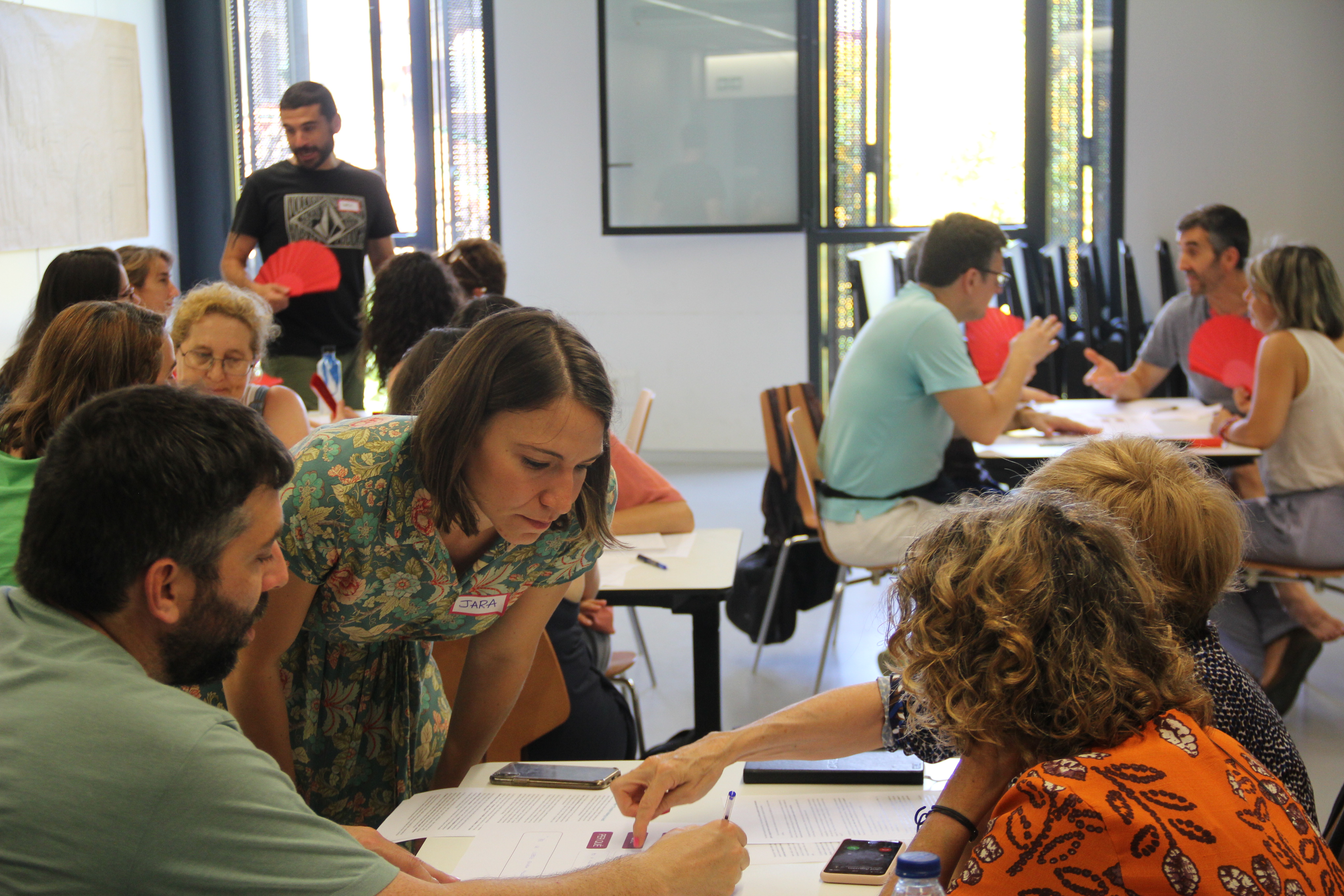 Construir amb mirada global i trencar estructures