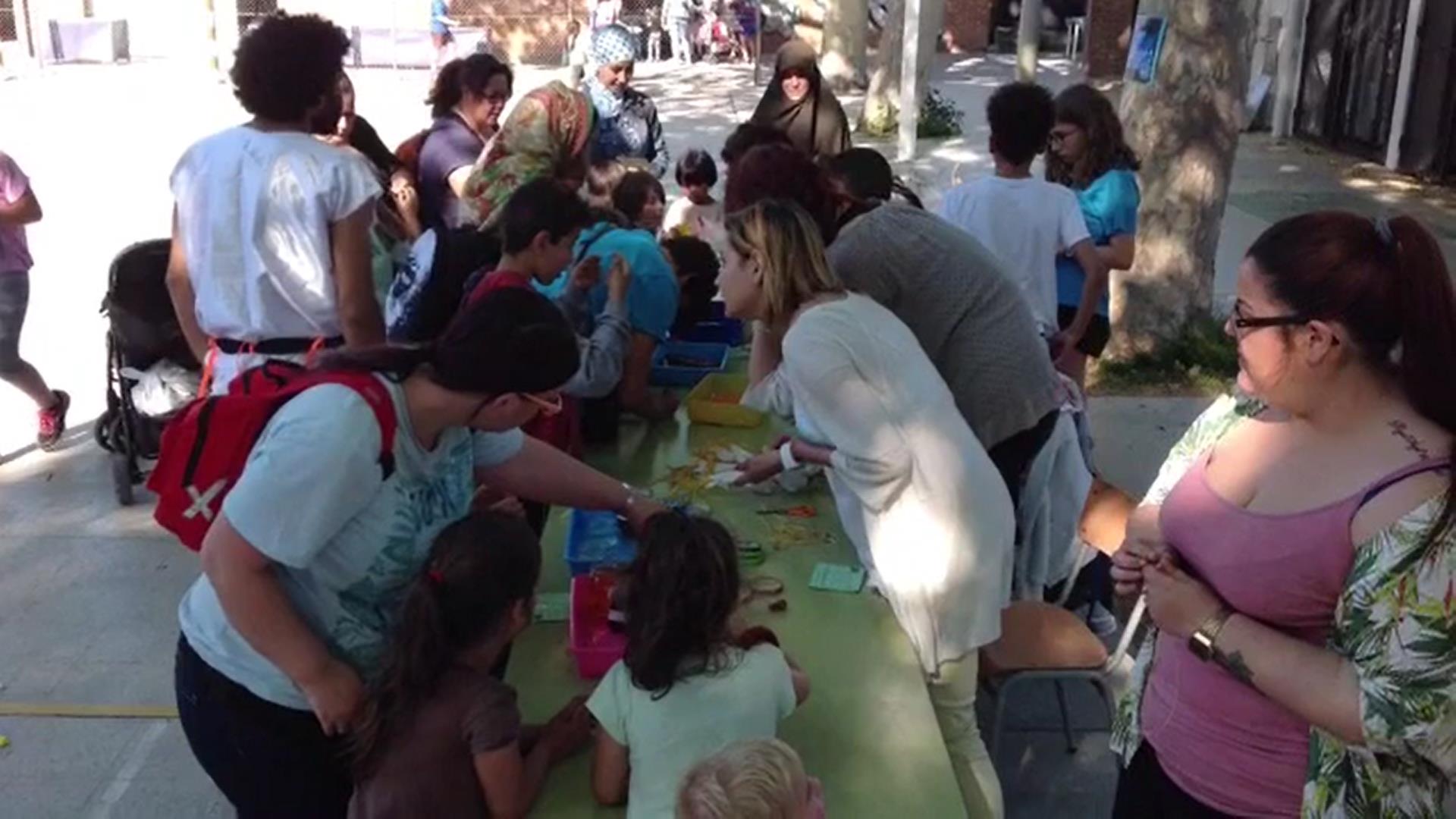 + Paraules, + Humans