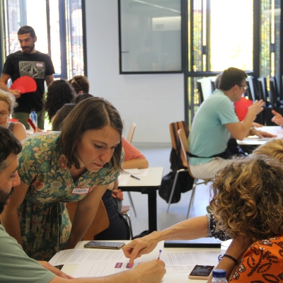 Construir amb mirada global i trencar estructures