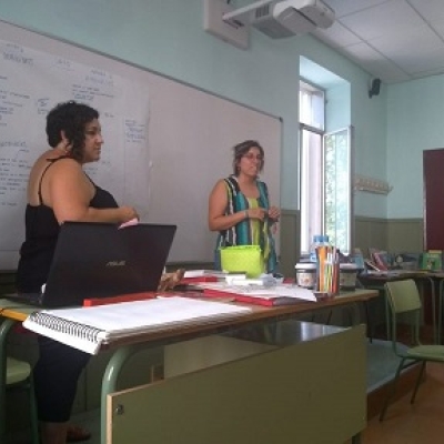 Més enllà de la coeducació, els feminismes als centres educatius