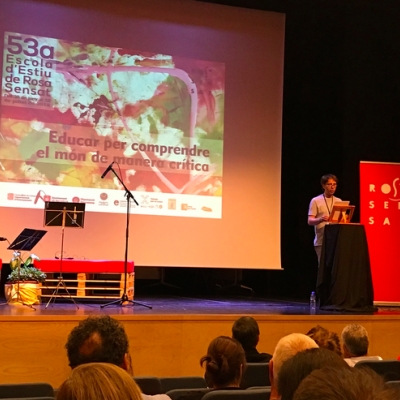 No existeix l’educació «neutral». Les conclusions de la 53a Escola d’Estiu