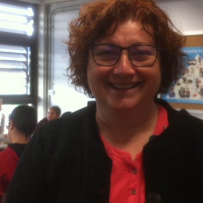 Neus Baches: “L’aprenentatge, com la vida, no està parcel·lat”