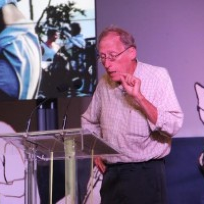 Peter Moss i l’educació pública davant l’amenaça neoliberal